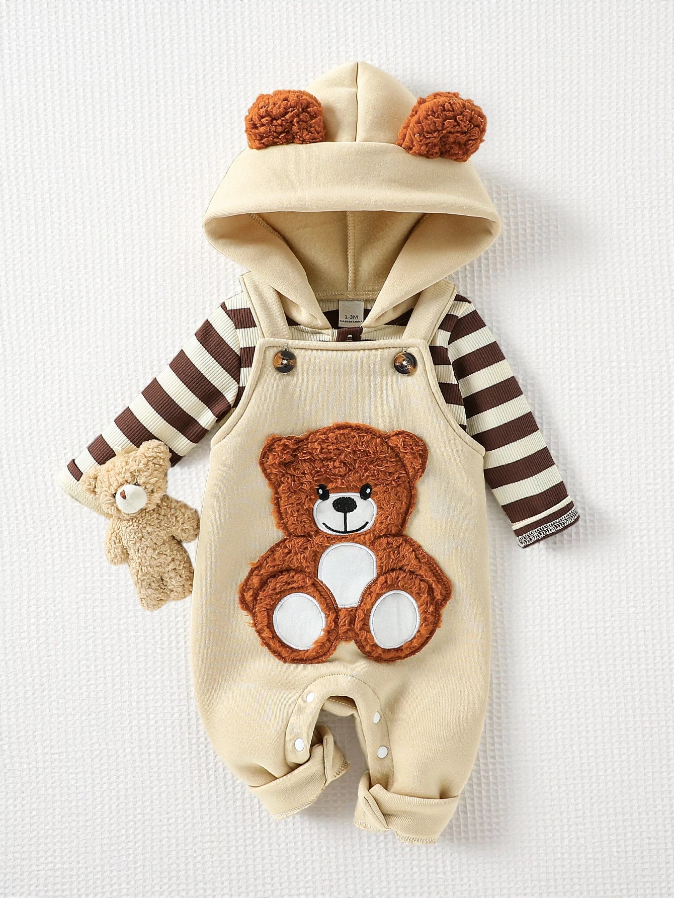 Adorable Bear Embroidery 2-Piece Set