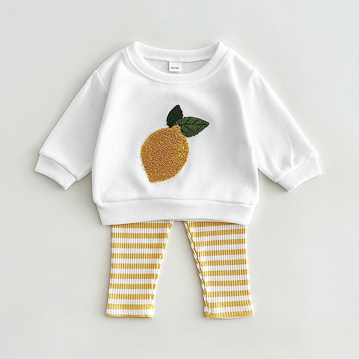 Two-Piece Fruits Long Sleeved Outfit