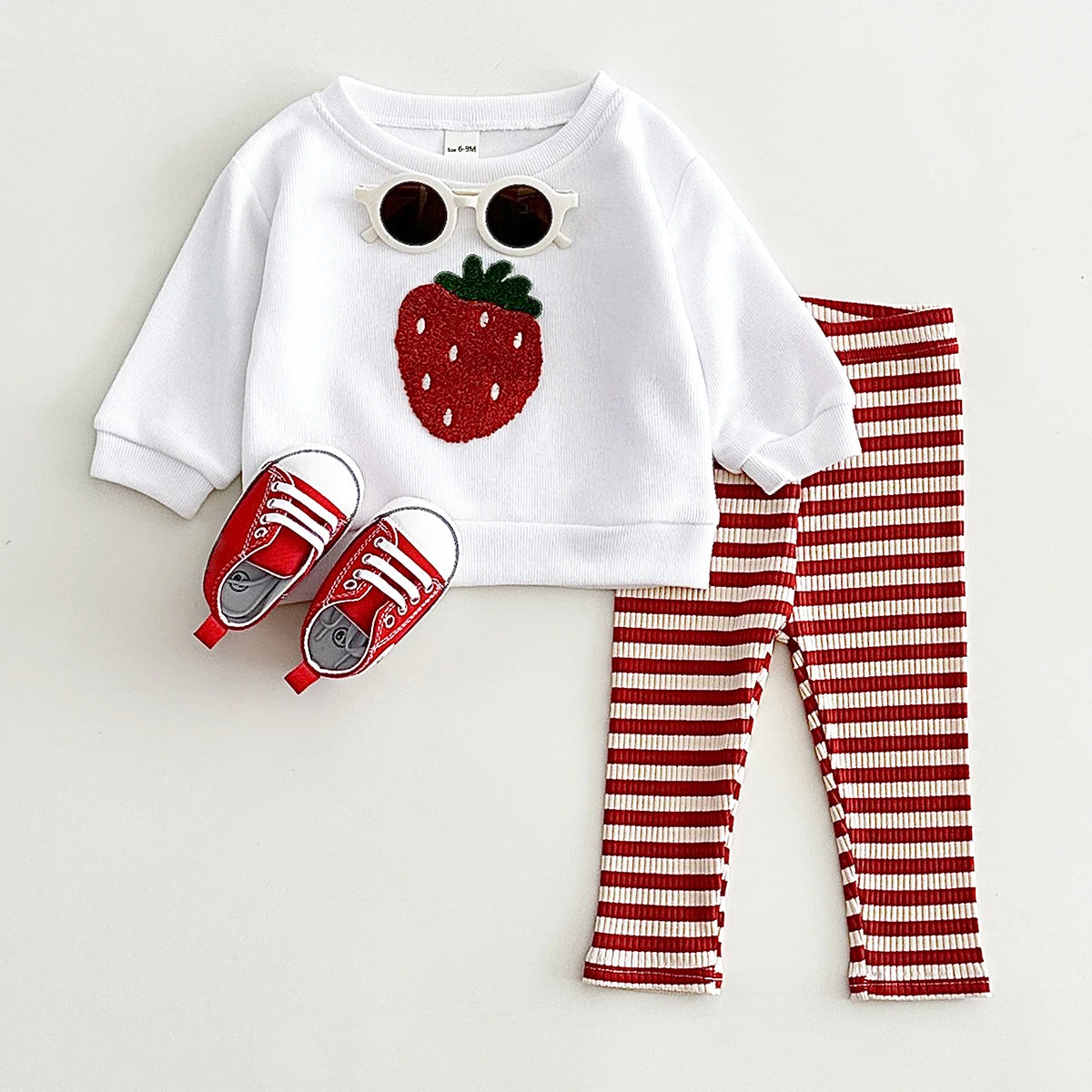 2-Piece Jumper & Leggings Set – Strawberry or Pineapple Design
