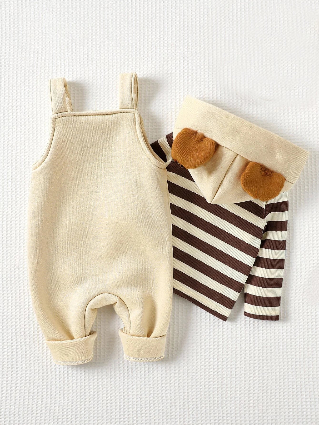 Adorable Bear Embroidery 2-Piece Set