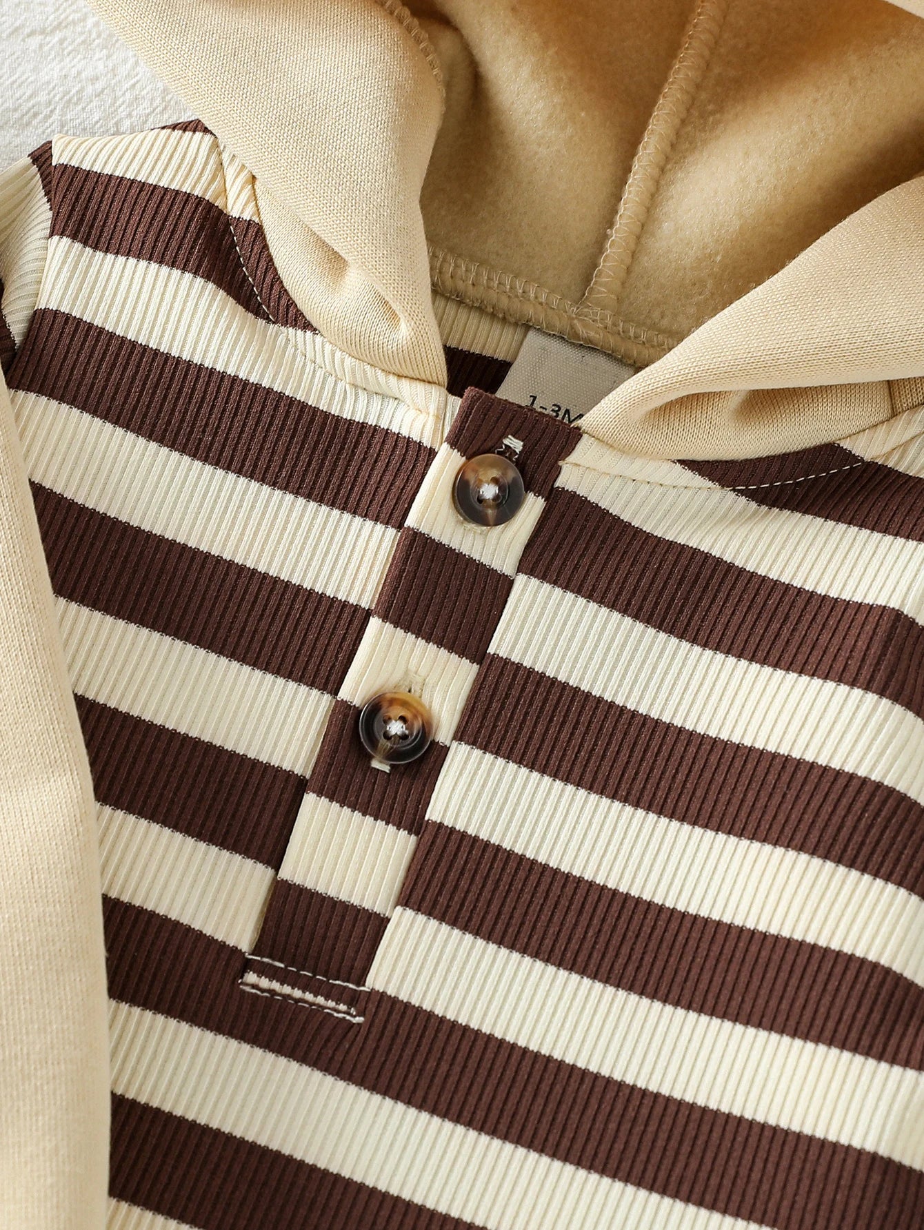 Adorable Bear Embroidery 2-Piece Set